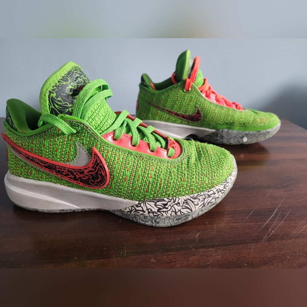 Labron 20 Stocking Stuffer
